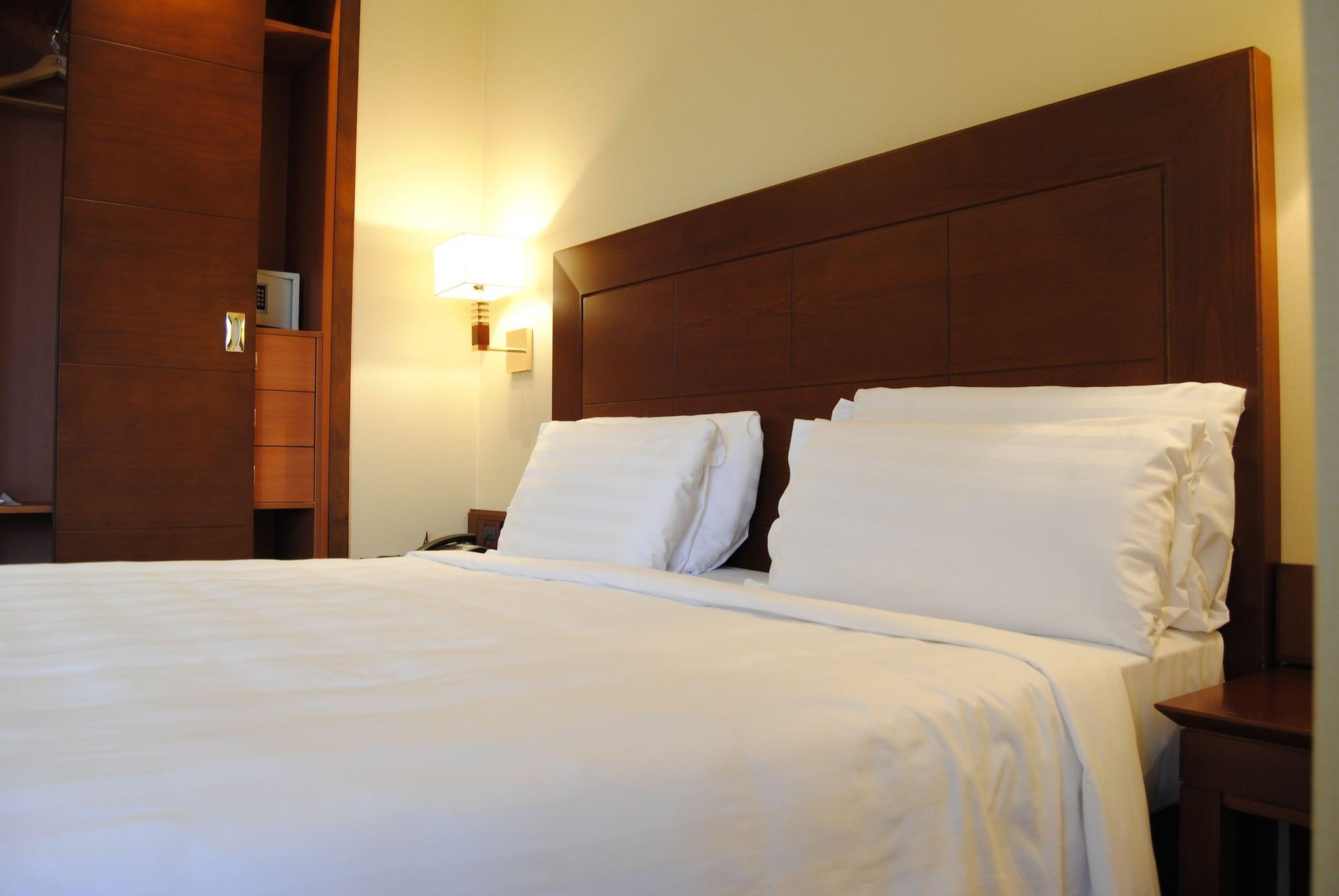 Hotel Capannelle Roma Εξωτερικό φωτογραφία