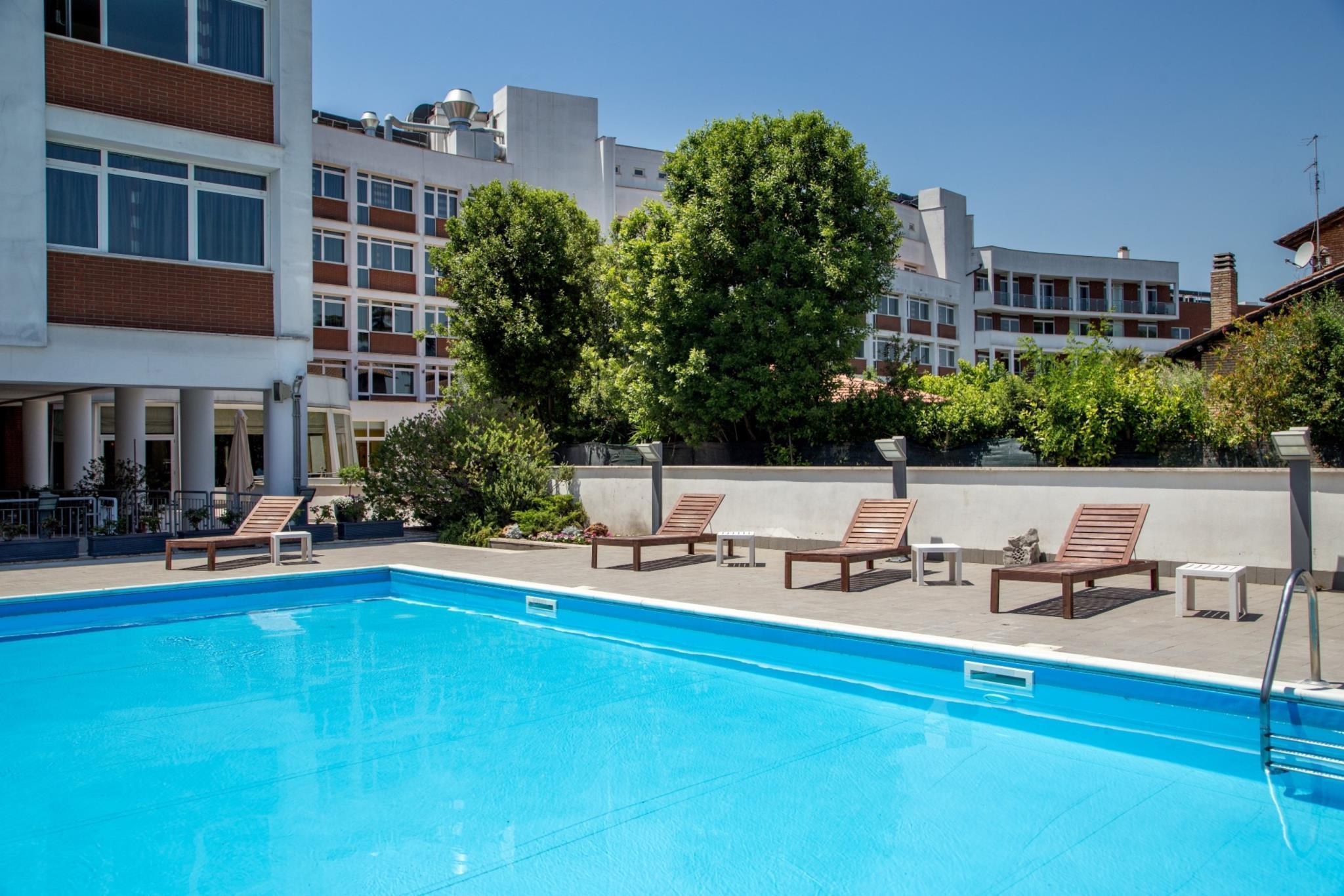 Hotel Capannelle Roma Εξωτερικό φωτογραφία