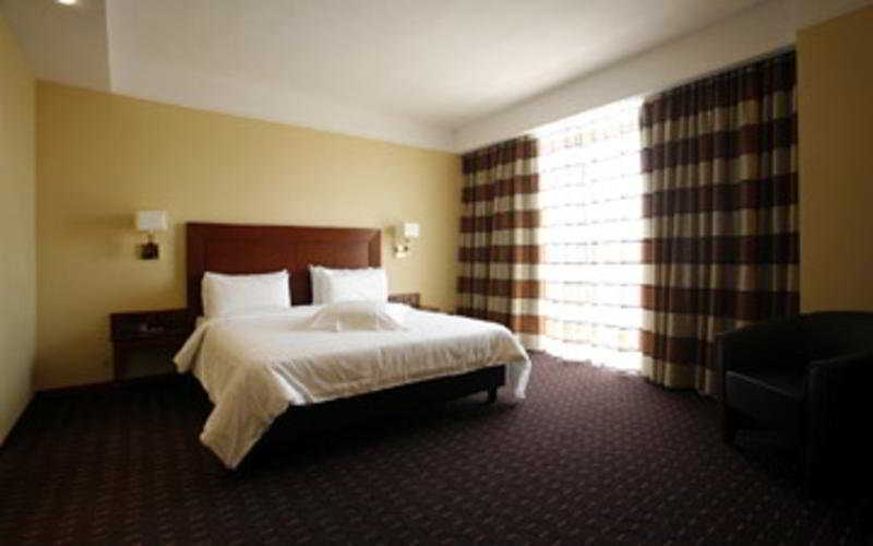 Hotel Capannelle Roma Εξωτερικό φωτογραφία